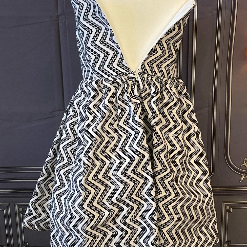 ModCloth Strapless Mini Dress - Picture 4 of 6